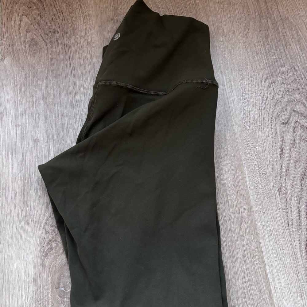 High waisted leggings